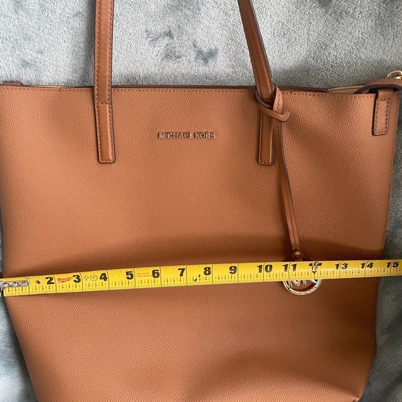 Michael Kors Tote - Picture 6 of 7
